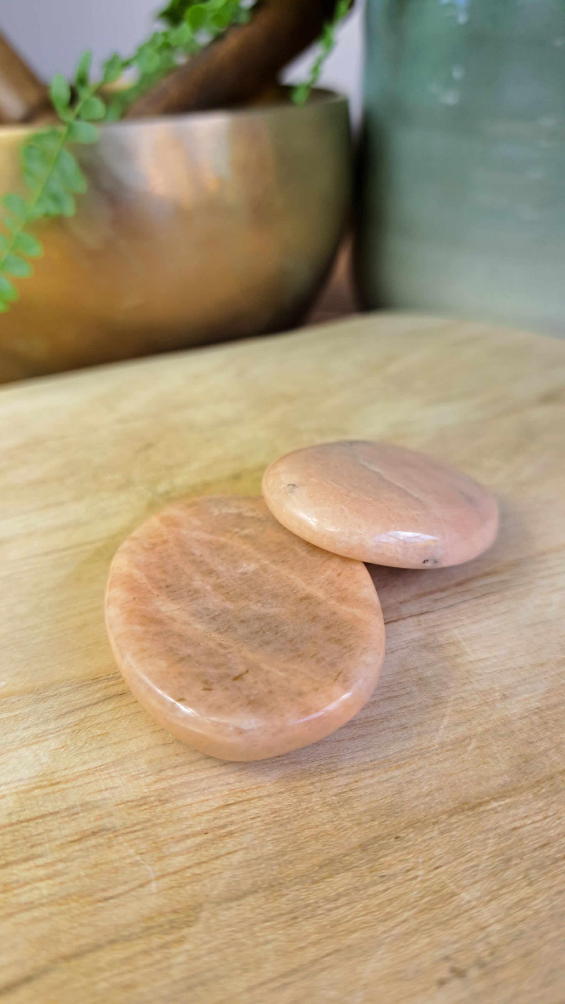 Maansteen (roze) Duimsteen | Worry stone | Stress steen