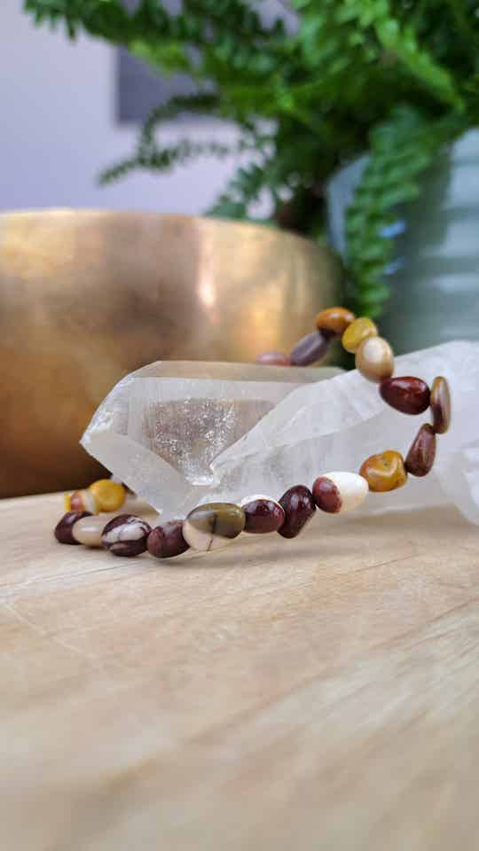 (Mookaiet) Jaspis 6-8mm (armband, trommelsteentjes)