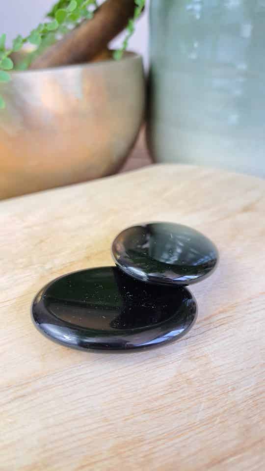 Obsidiaan duimsteen 40-45mm