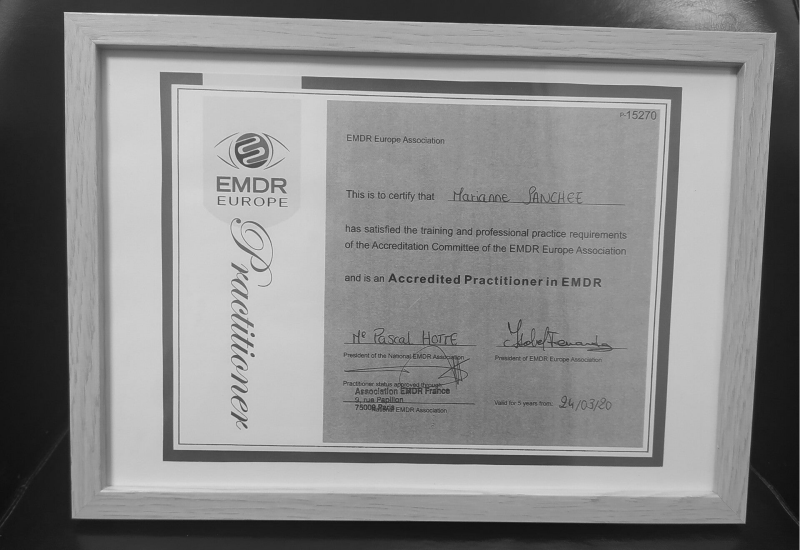 Marianne Sanchez Psychologue EMDR en ligne visio psychothérapie téléconsultation