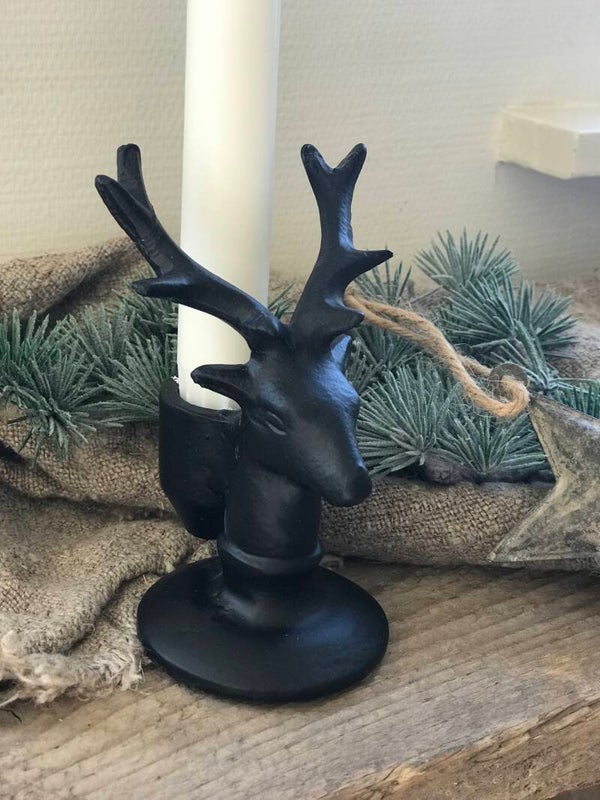 Zwart gietijzeren hertenkop kandelaar