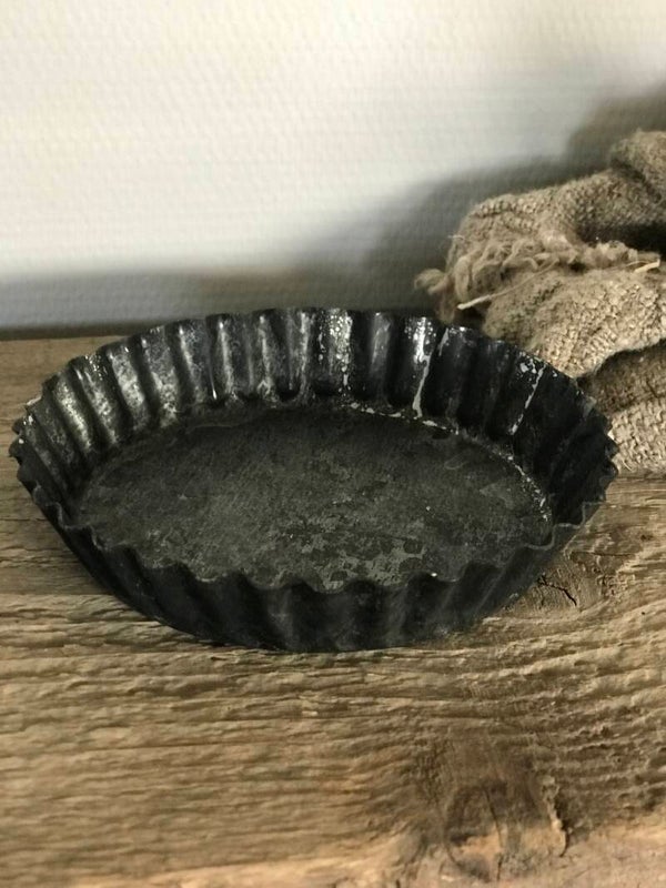 Oude zinken schaaltje