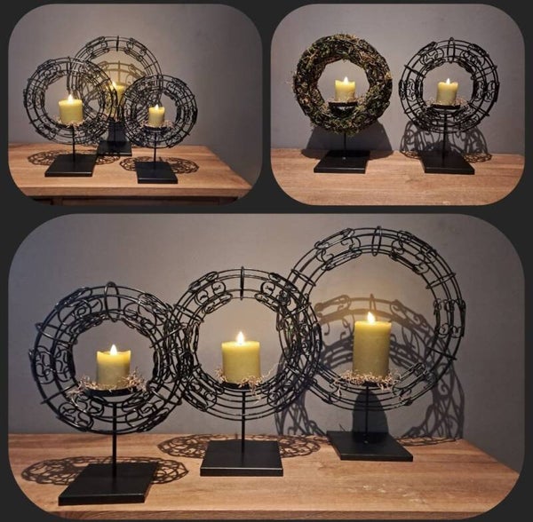 Metalen zwarte Krans op voet