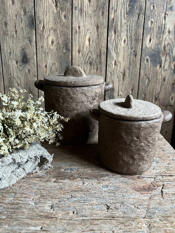 Bruine pot Tierra