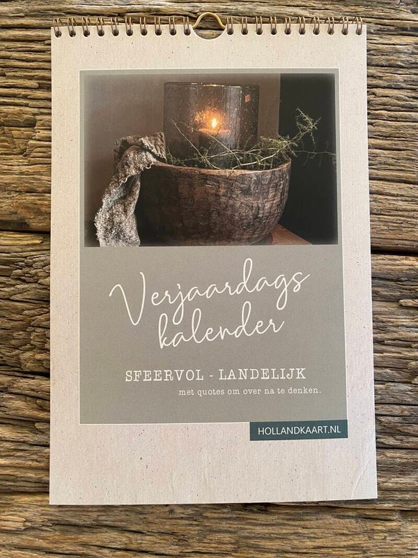 Landelijk stoere kalender met elke maand een spreuk