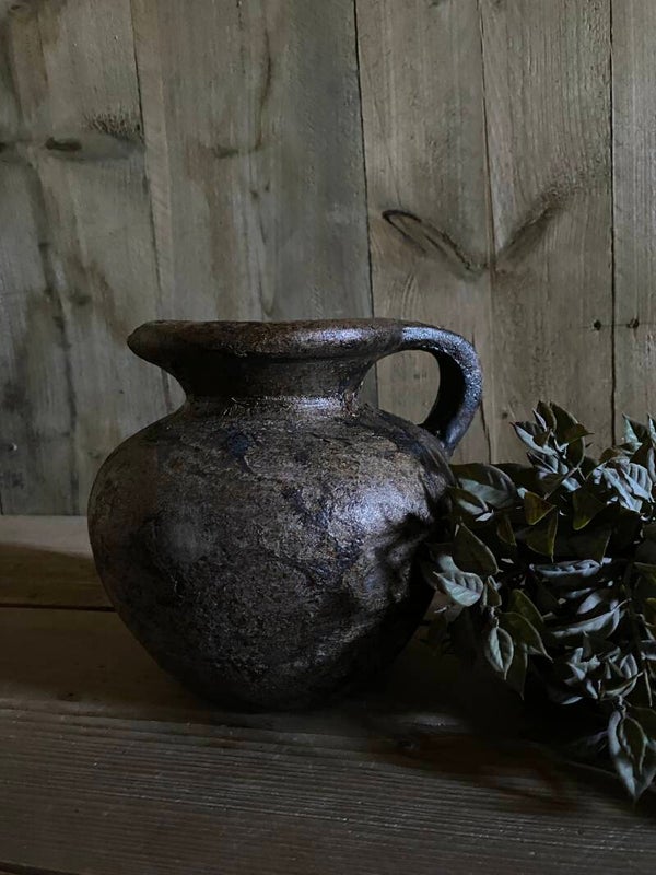 Gemêleerde bruin kruikje met oor