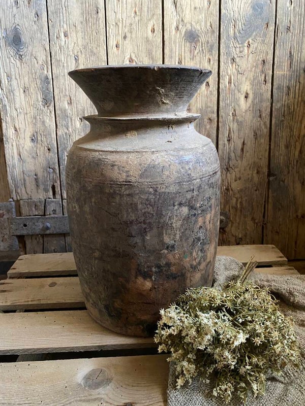 Nepalese pot nr 20