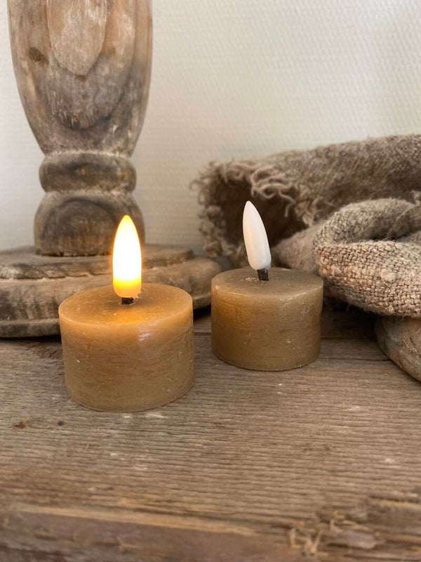 De Countryfield rustieke led waxine taupe