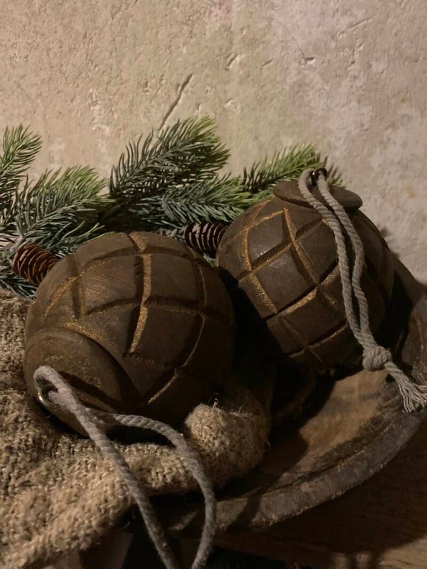 Grote houten kerstbal met motief
