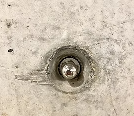 Ryðfrír tappi í sjónsteypu