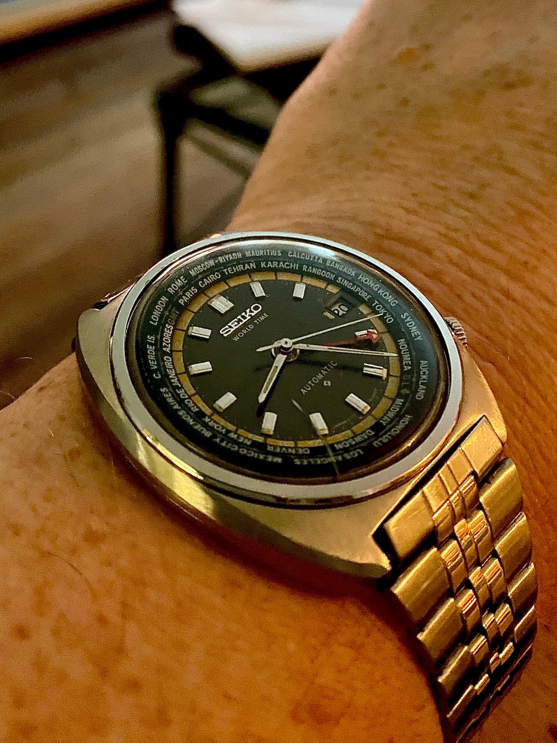 SEIKO WORLD TIME デジタル腕時計 img_2429-high.jpg?enable-io=
