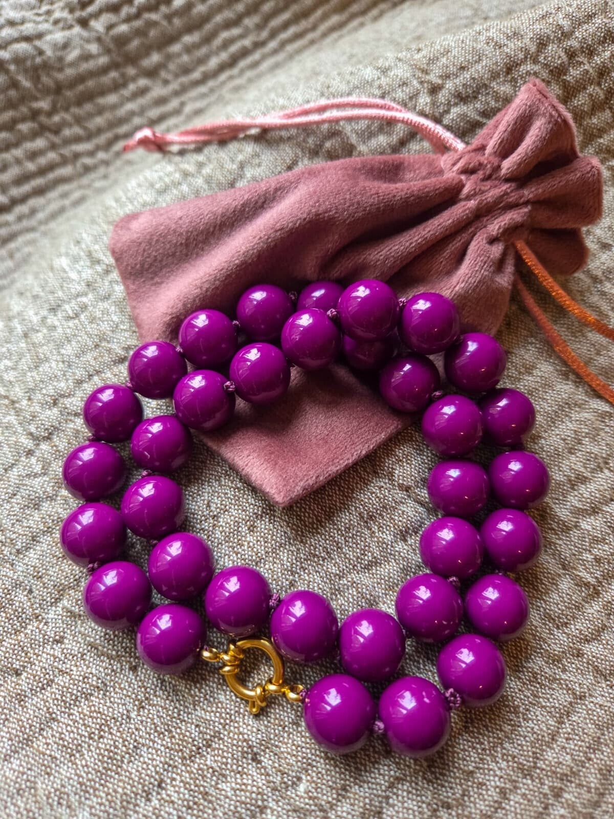 Le Sfere di Colore Grandi - aubergine