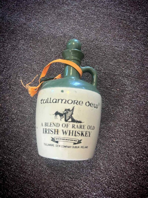 Green whisky jug