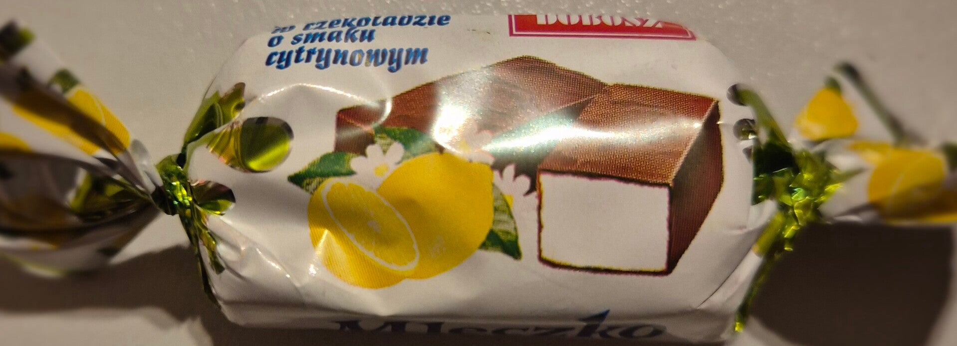 Schaumzucker Konfekt mit Erdbeer oder Zitronengeschmack