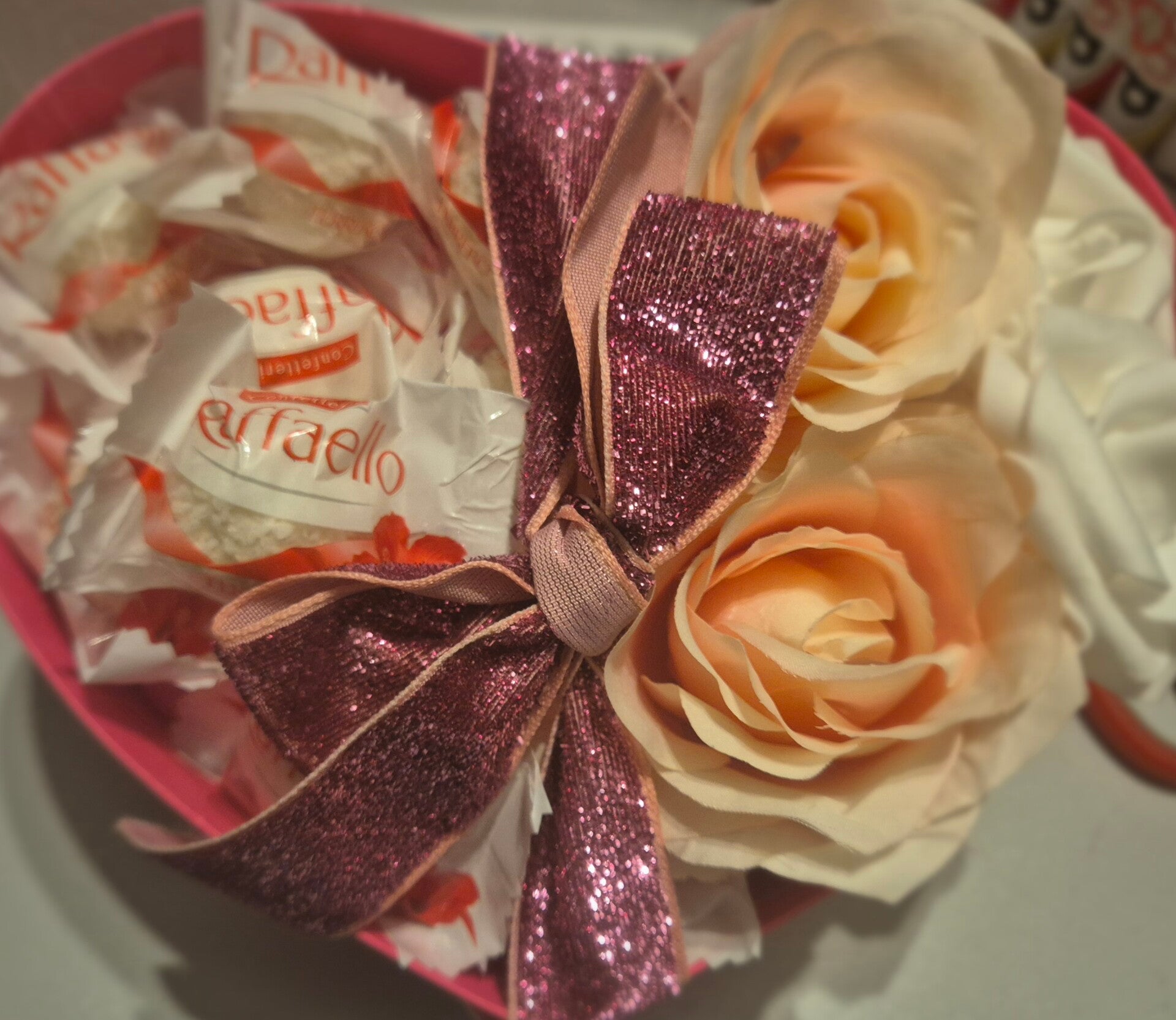 Herz Dose mit Raffaello