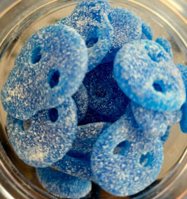 Saure Totenköpfe blau