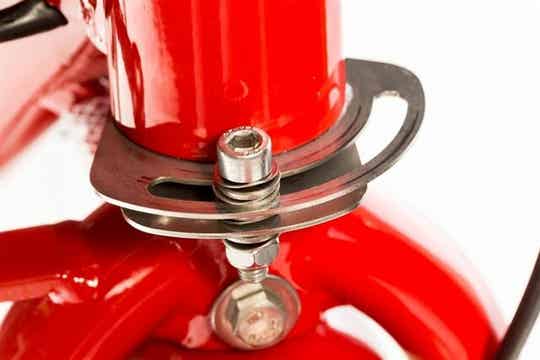 High speed wobble stopper