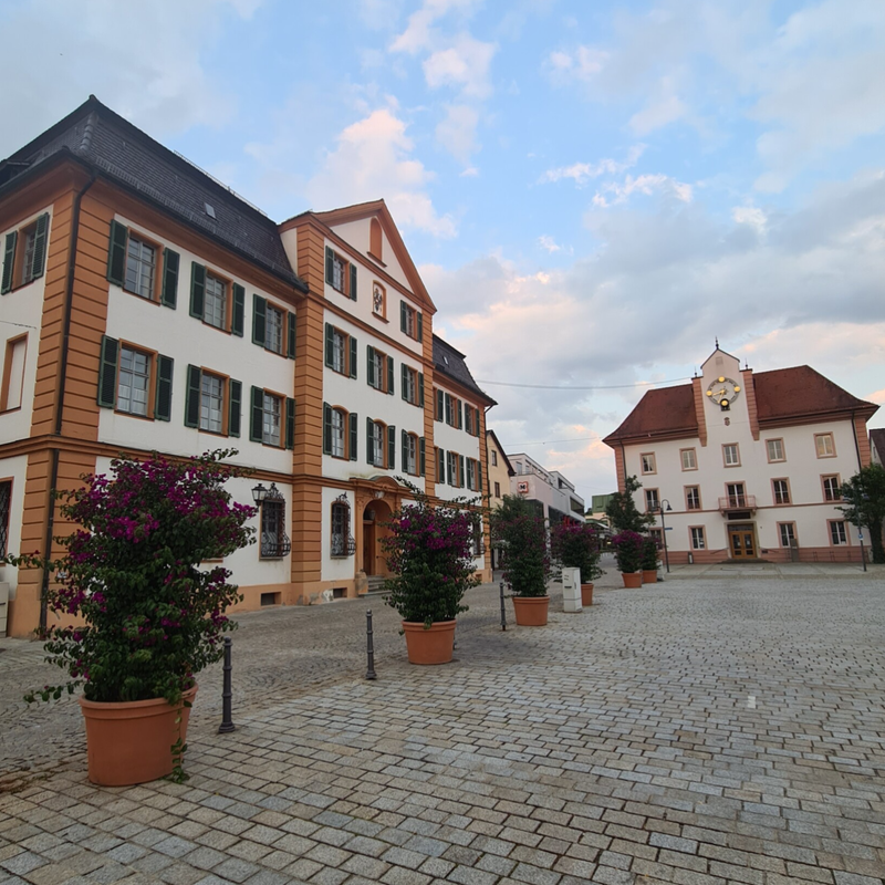 Rathaus und Amtsgericht in der Oberen Stadt