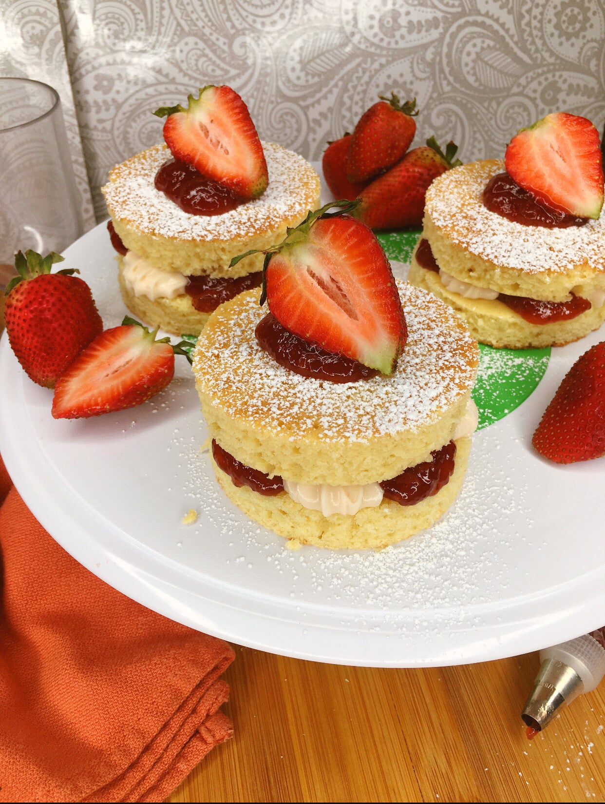 Little Cakes