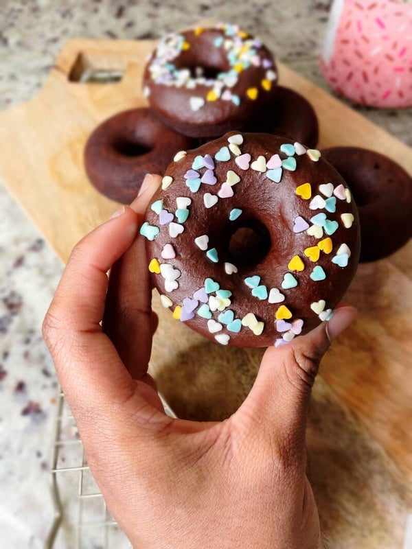 Donuts (price per half dozen)