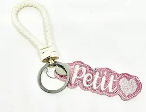 Porte clé rose à messages Petit Coeur en métal argent et Pvc nacré - FATIA