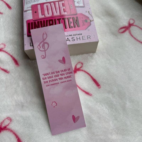 Bookmark: Love Unwritten (Lakefront Billionaires) || OFFICIALLY LICENSED BY LAUREN ASHER