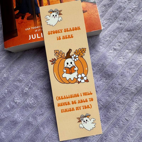 Bookmark Spooky Season