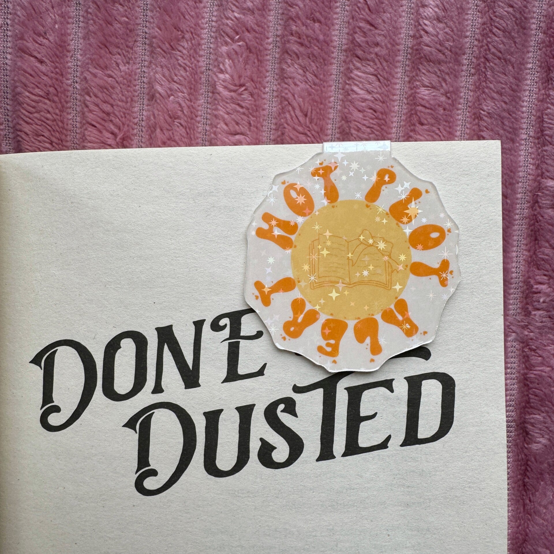 Magnetic bookmark: Hot Plot Alert