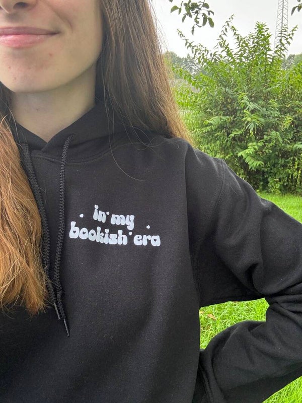 HOODIE || In my bookish era