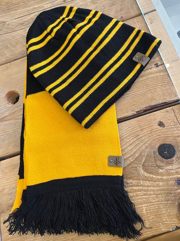 Raptor Kernow set - Beanie hat and scarf set