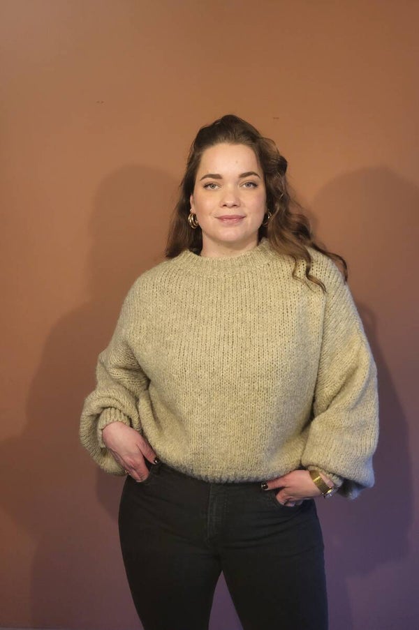 Fluffy trui taupe