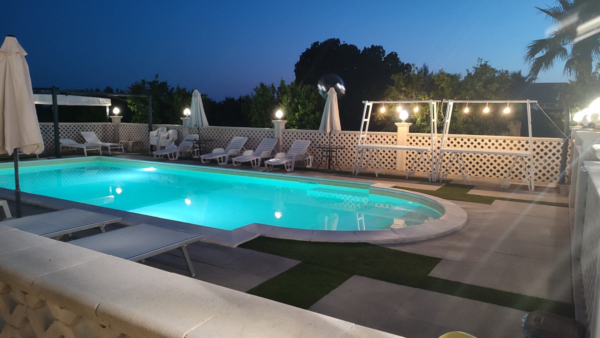 La piscina a disposizione dei nostri ospiti
