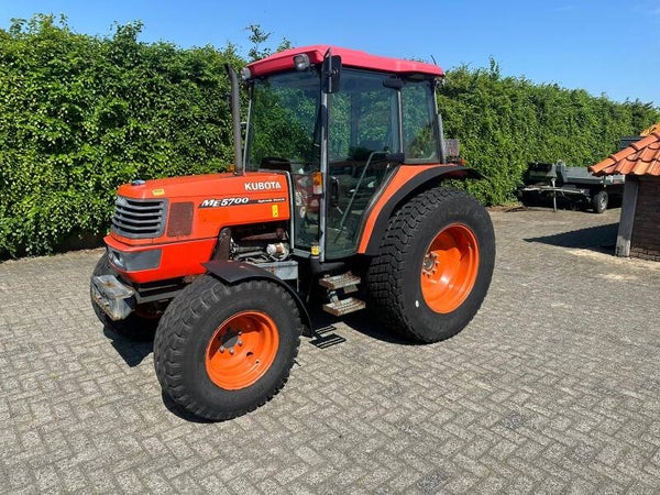 Kubota ME5700