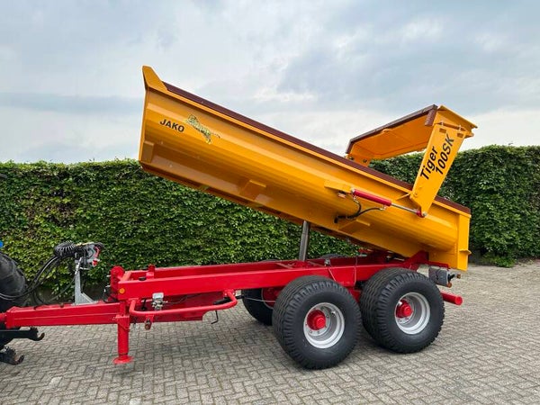 Jako Tiger 100SK met deuren