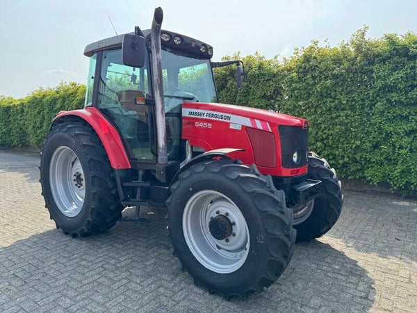 Massey Ferguson 5455 Dyna4