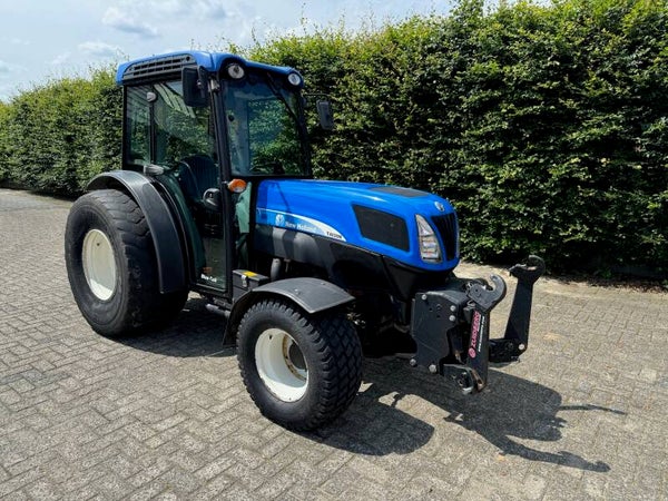 New Holland T4030n