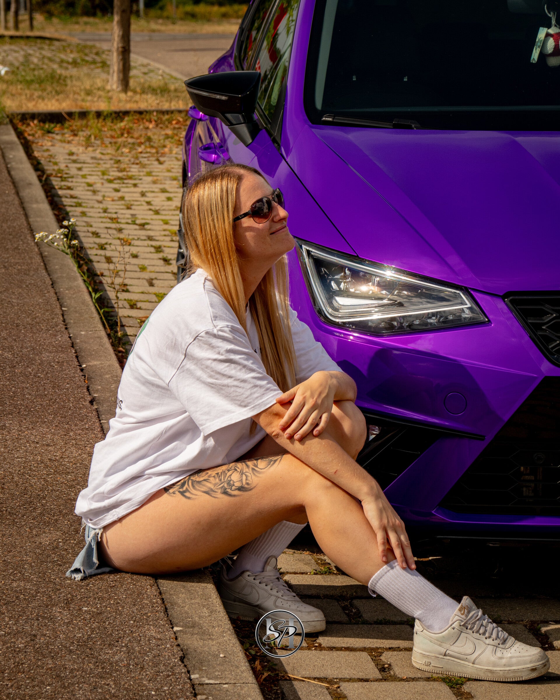 Vorbestellung Jahreskalender 2027 Sophia with Car DIN A3 Hochkant.