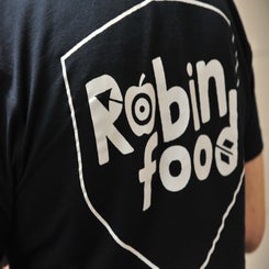 2025-0422-robin-food-1-standard.jpg