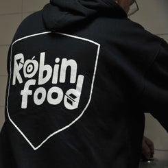 2025-0422-robin-food-17-standard.jpg