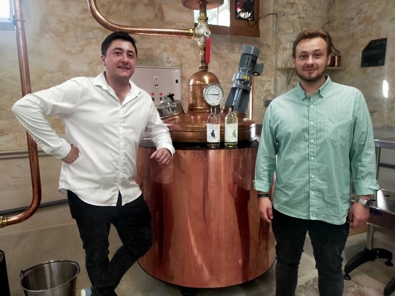 martin-et-paul-distillerie-standard.jpg