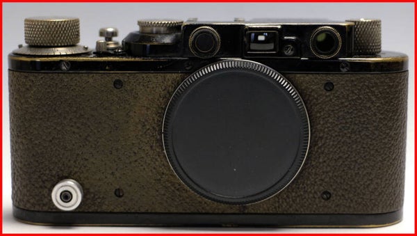 LEICA 2 de 1932 NOIR ET NICKELÉ + OBJECTIF ELMAR 3.5/5 cm NICKELÉ de 1936