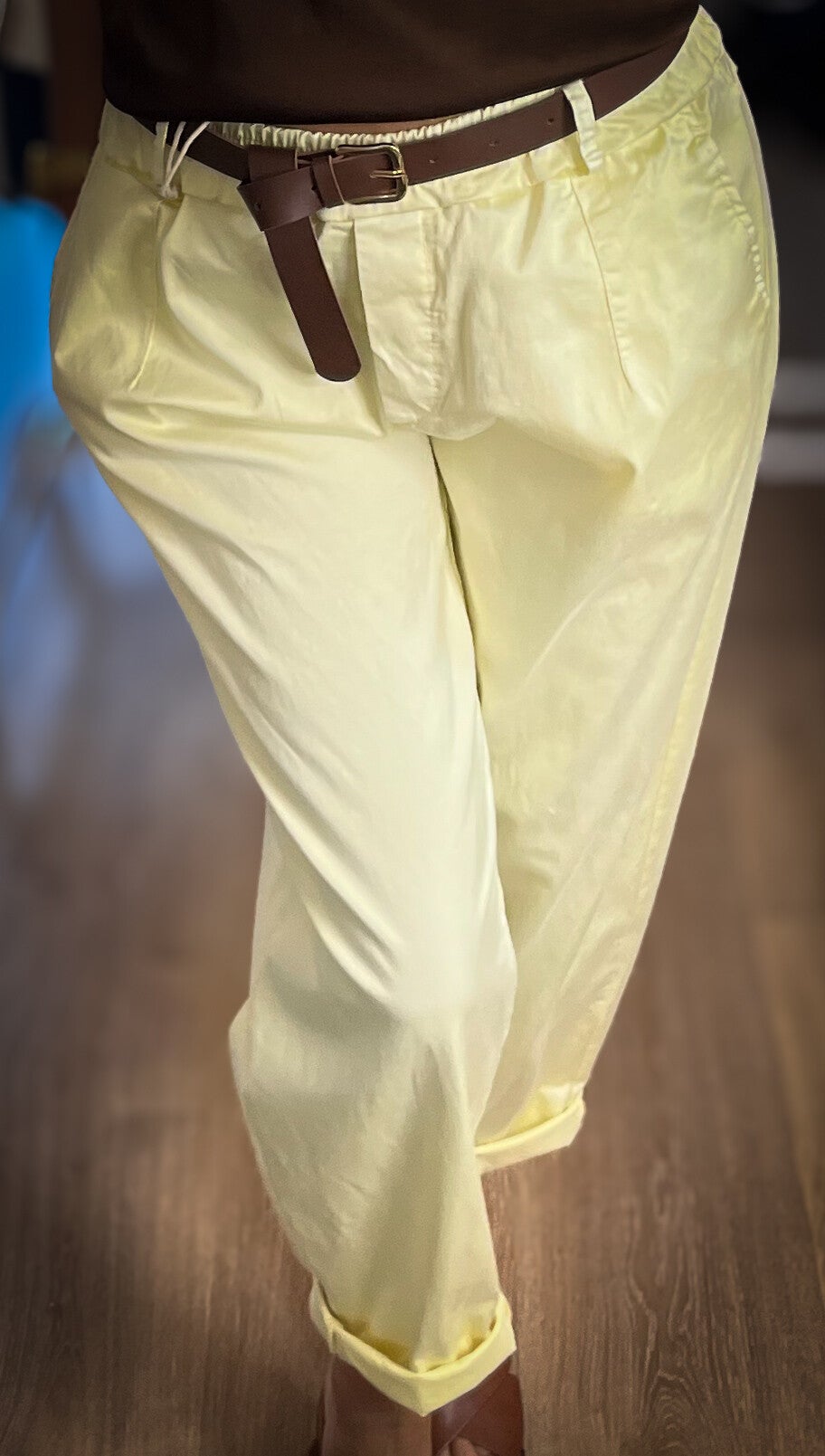 Chino Hose Pastell gelb