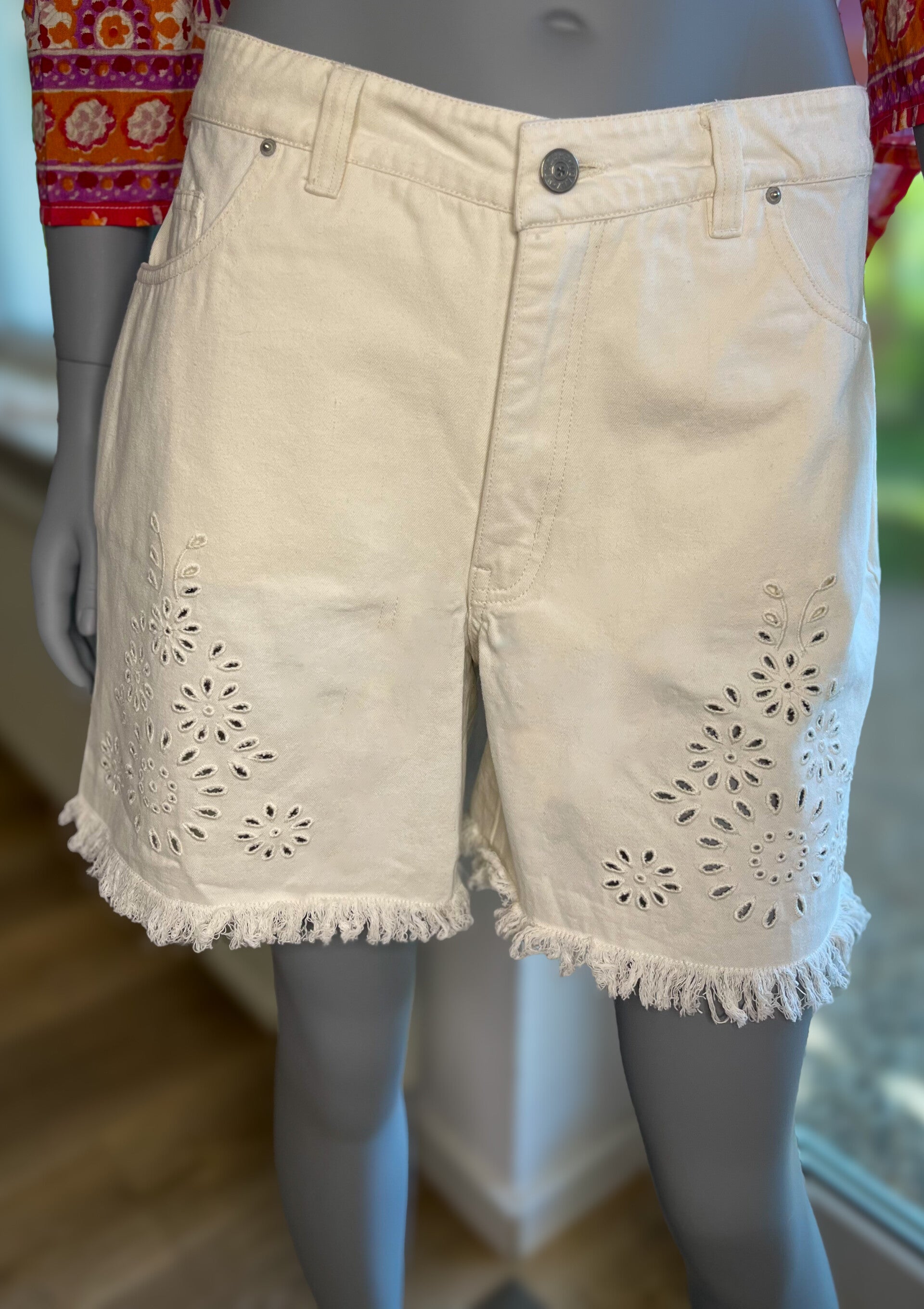 Hose creme kurz Molly Bracken