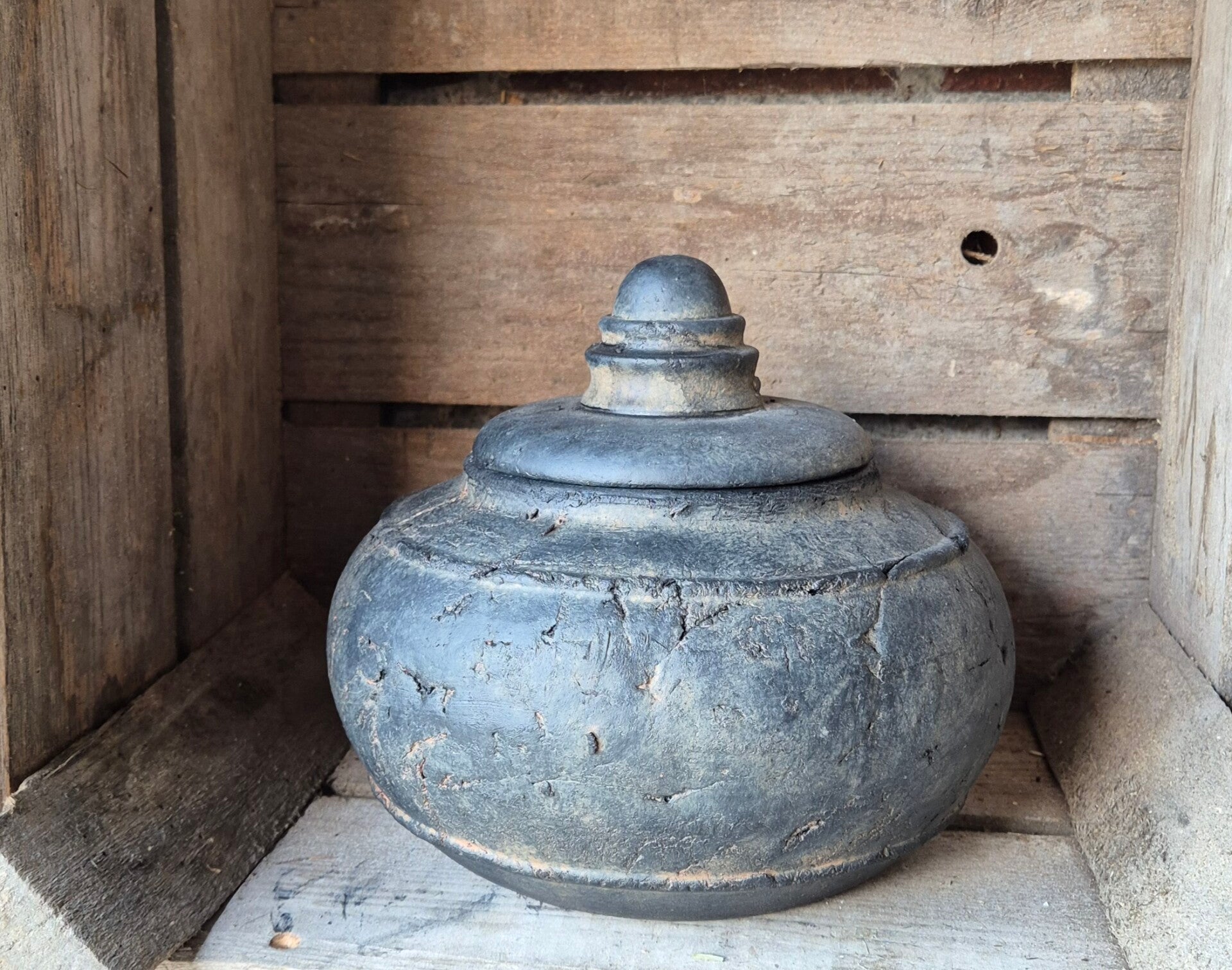 Aardewerk pot black