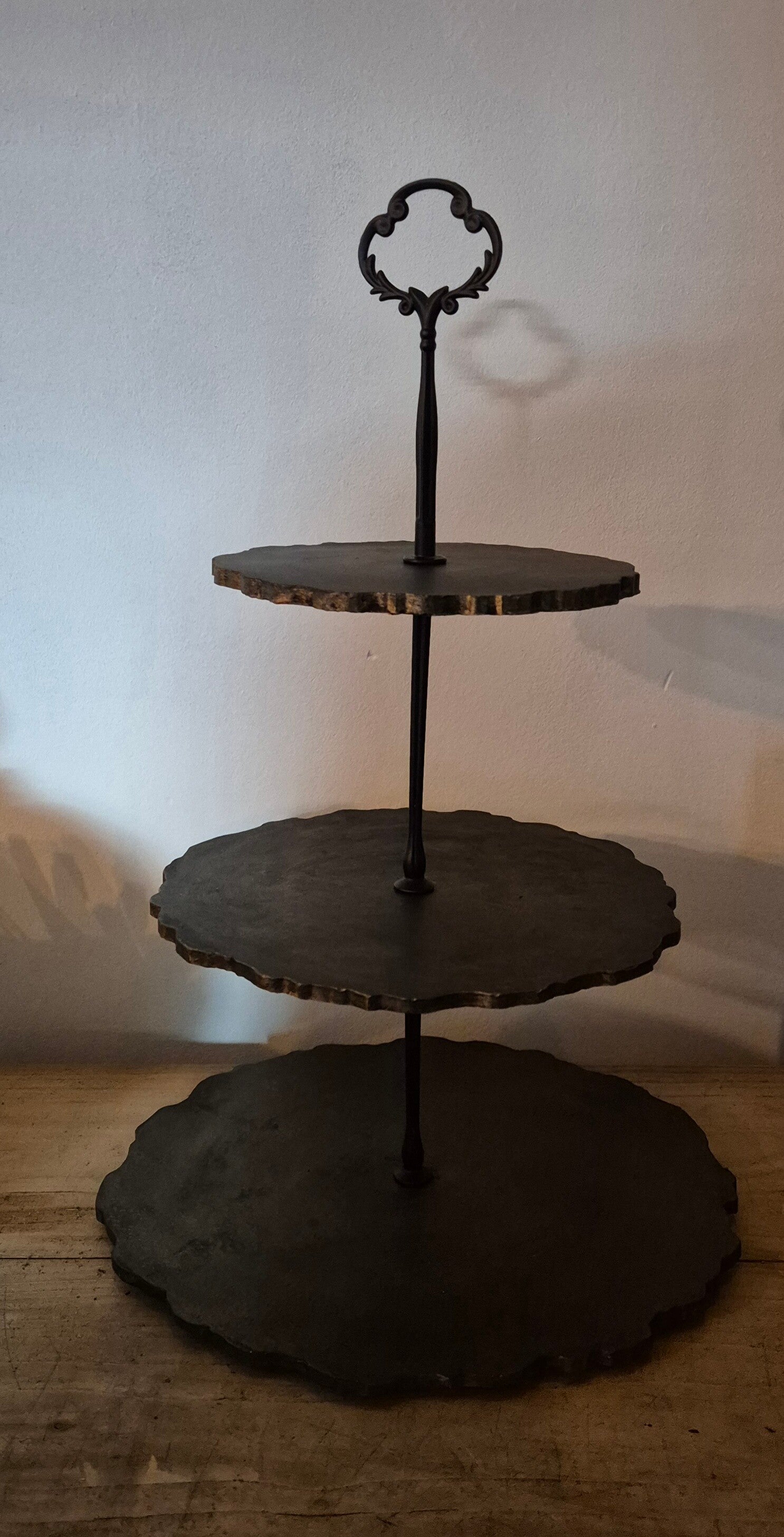 Etagere