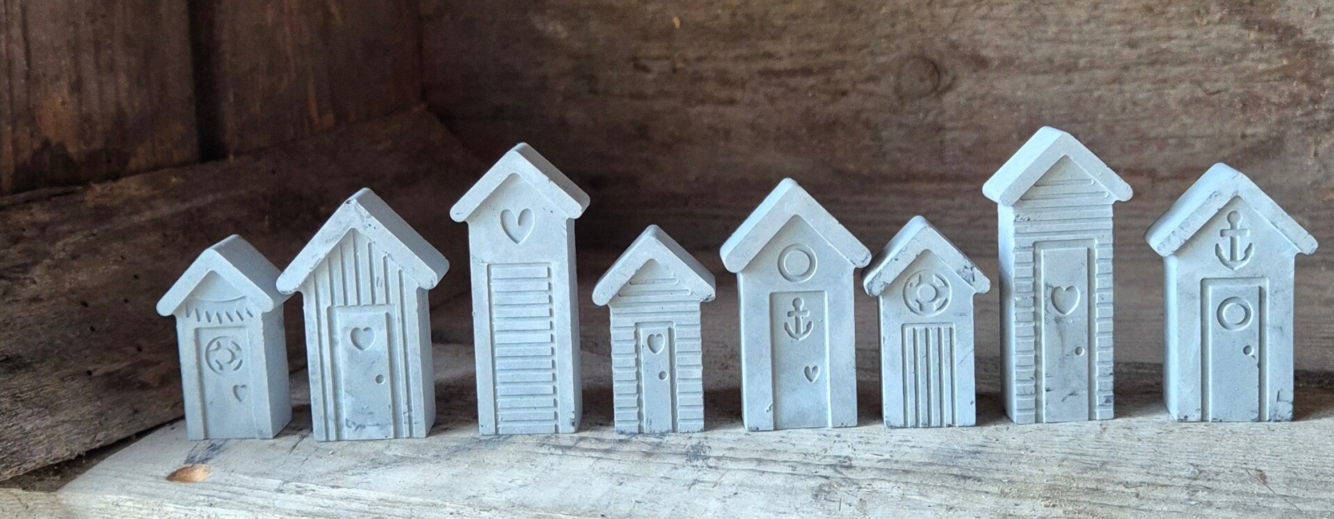 8 mini strand huisjes