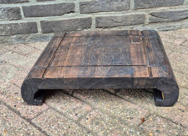 Opium plank