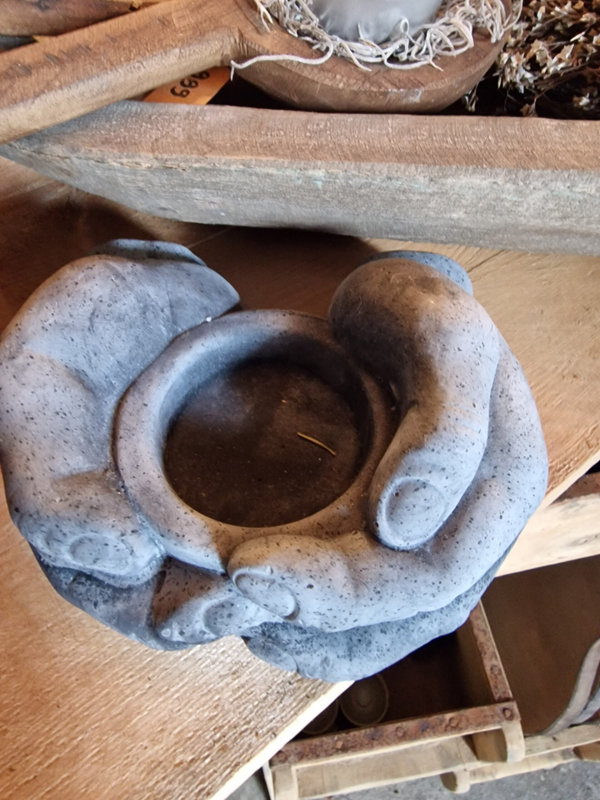 Handen beton