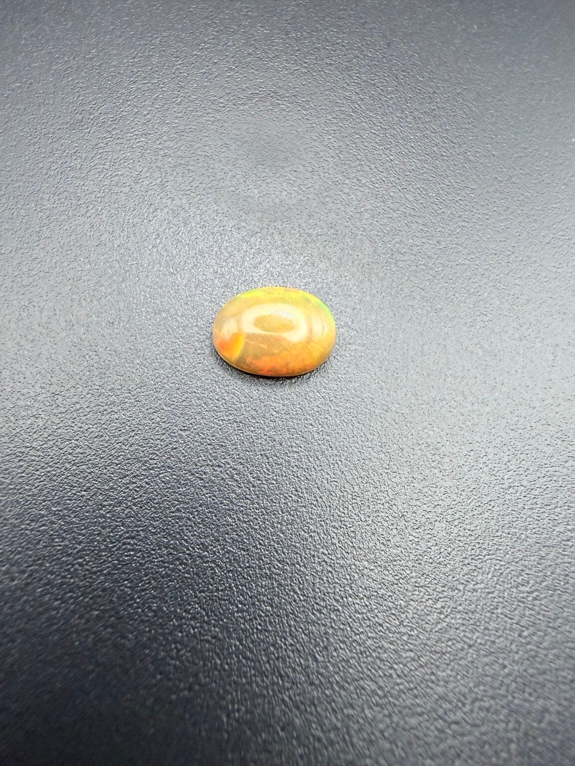 2 CT Ethiopische Welo Opaal Cabochon