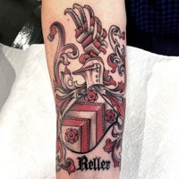 familienwappentattoo.jpg